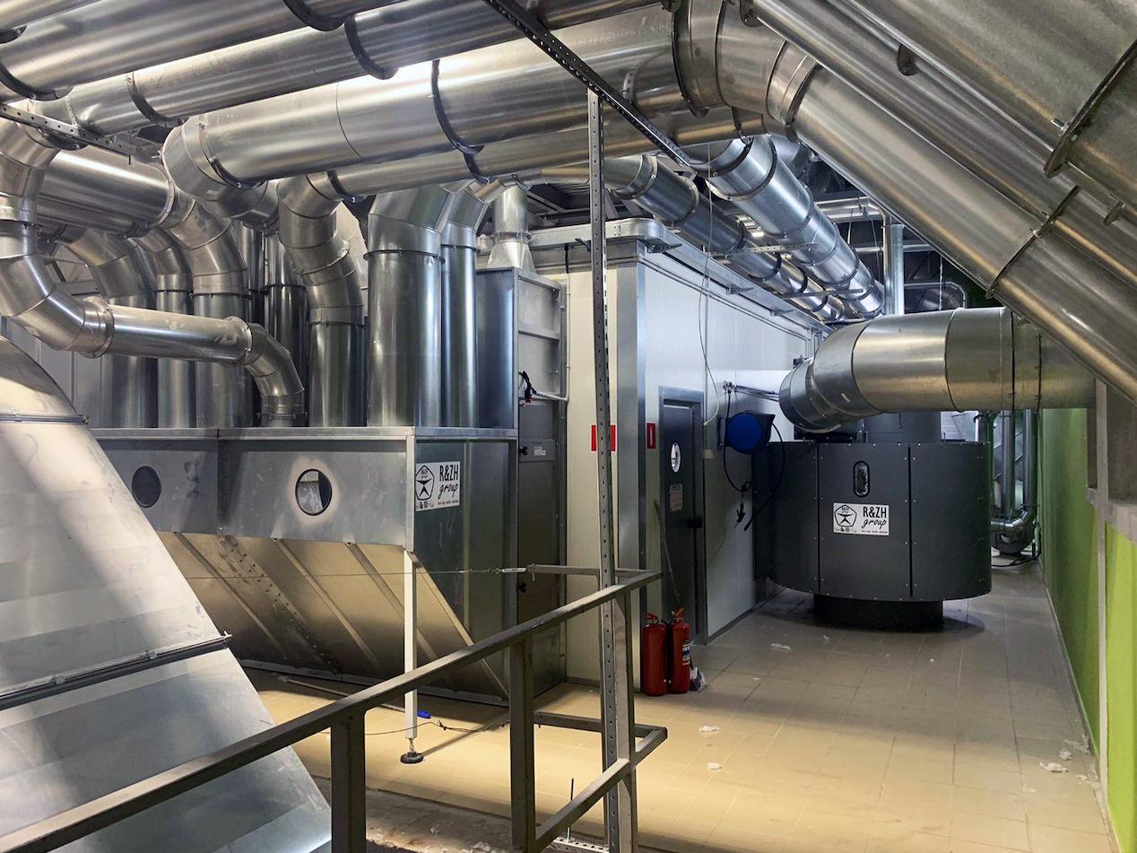 Il filtro a Tasche automatico &egrave; una macchina studiata per la filtrazione dell&rsquo;aria polverosa con presenza di fibra o altri materiali di scarto.